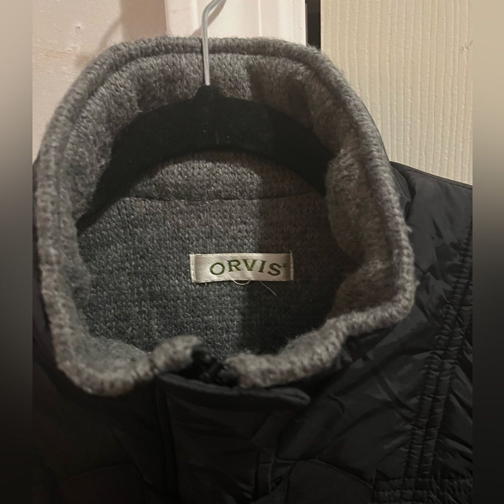Women’s Orvis Vest - Picture 4 of 8